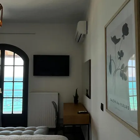 Christellie Luxury Apartment Kiáton Extérieur photo