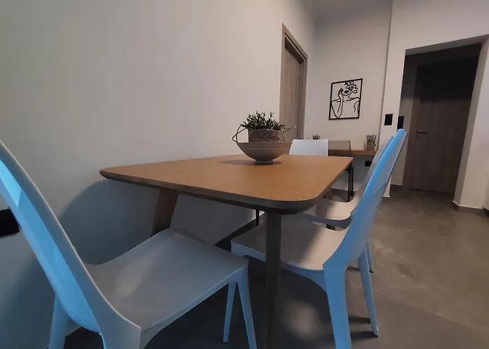 Christellie Luxury Apartment