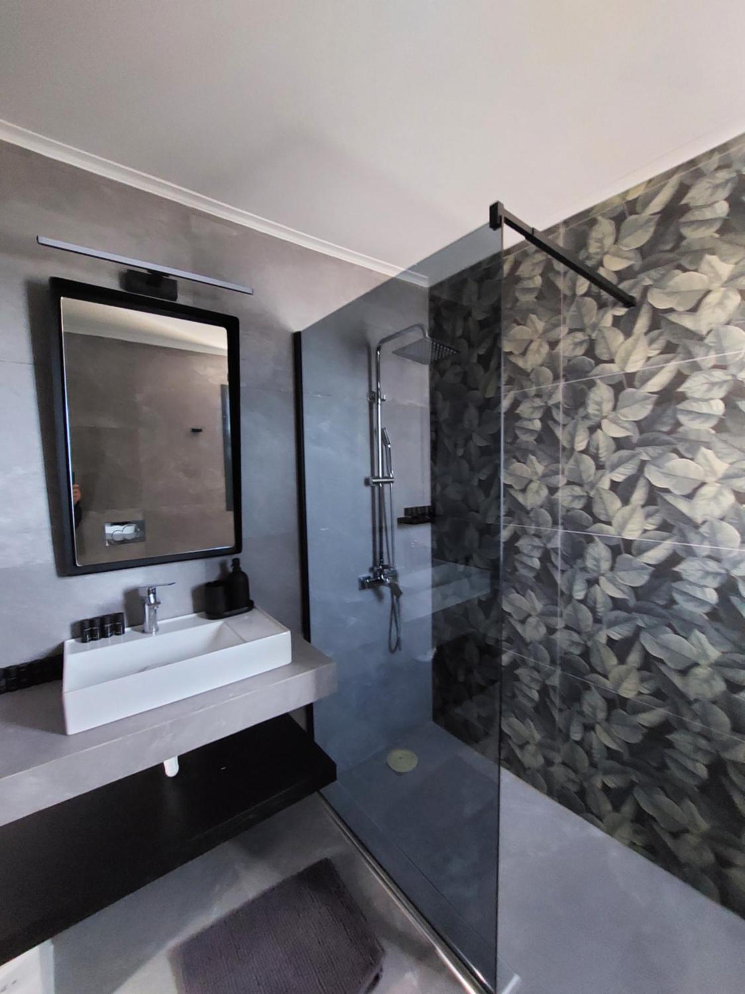 Christellie Luxury Apartment Kiáton